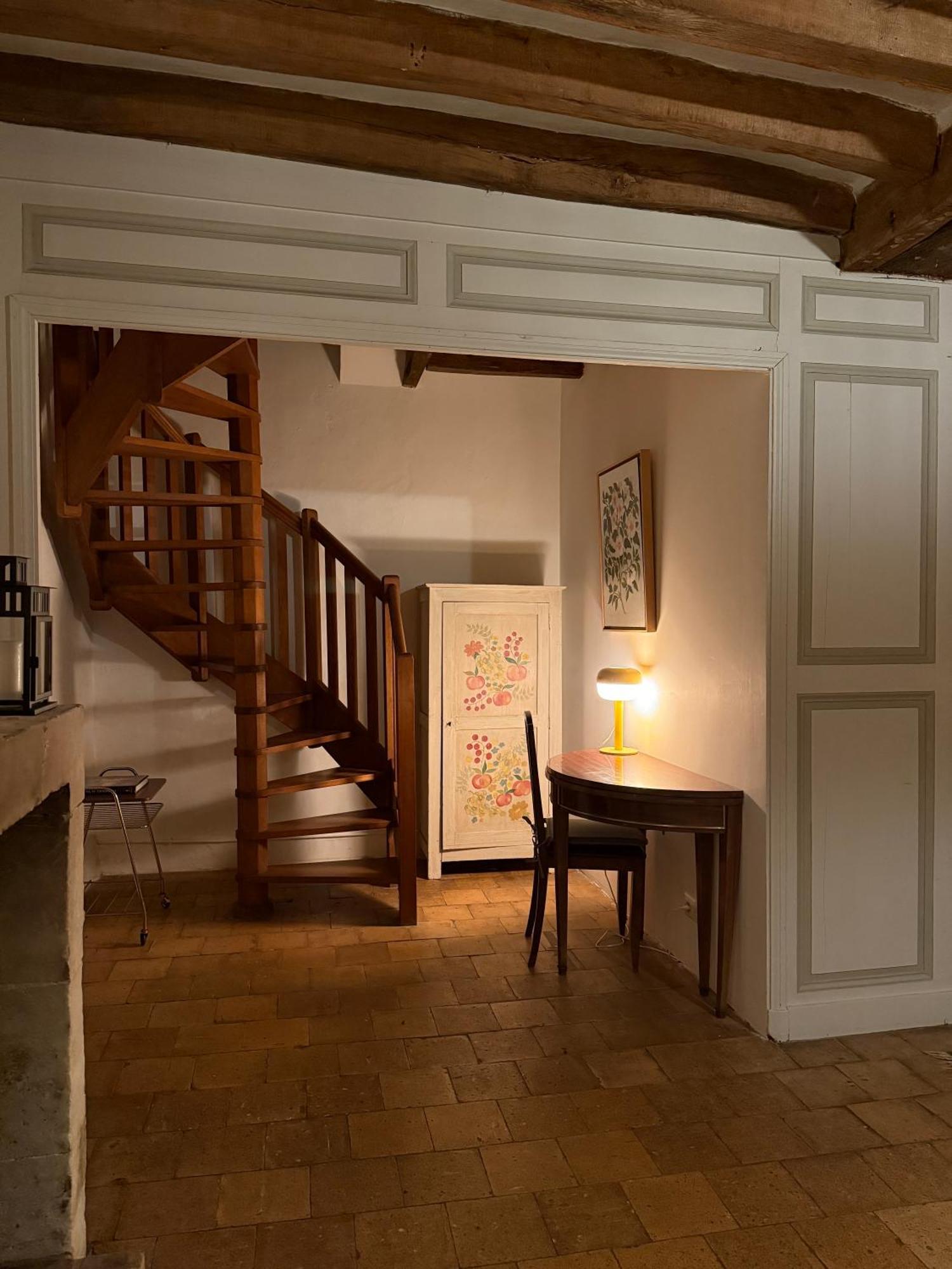 Le Charme De L'Ancien Au Calme Et A 8 Min De Chenonceaux Apartment La Croix-en-Touraine ภายนอก รูปภาพ